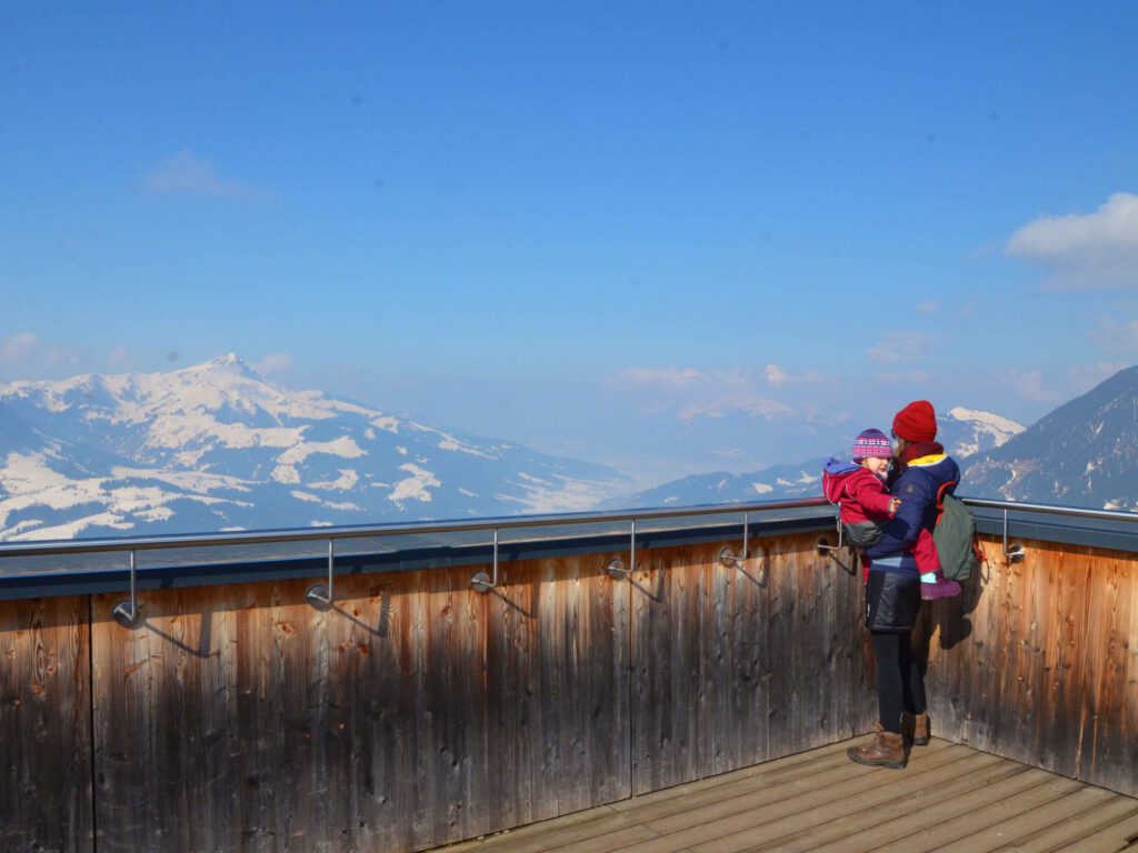 Das groesste begehbare Gipfelkreuz der Welt auf der Buchensteinwand in Oesterreich 4