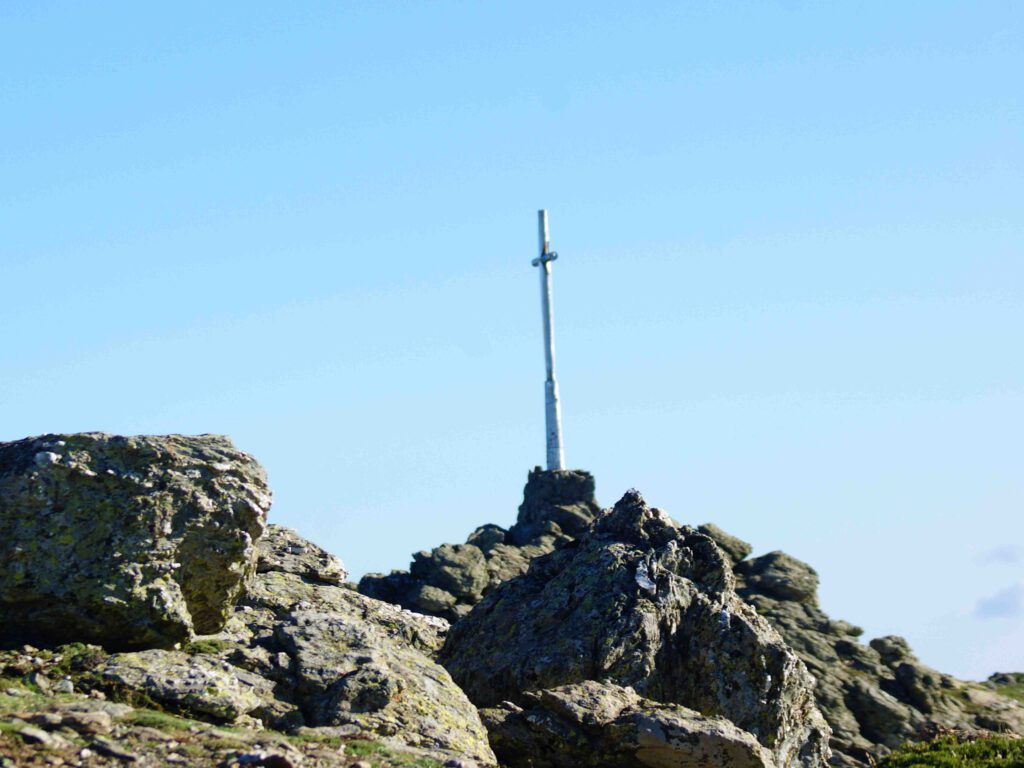 Das Gipfelkreuz des Punta La Marmora